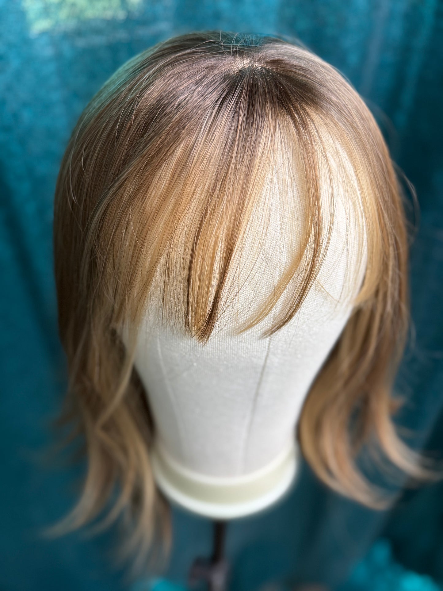 Kailey Caramel Honey | 13x4 Free Part| 22 in| 130 % | Standard