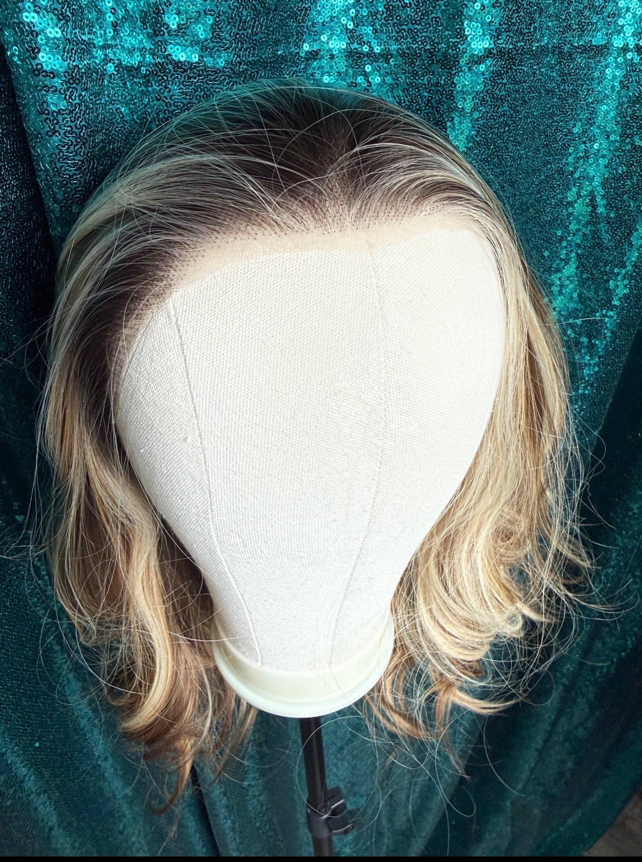Stevie Sweet Tea Blend |13x4 Free Part | Lace Front Wig |Standard