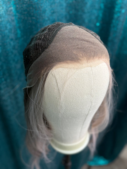 Eloise Petal Frost | 13x4 Free Part | 26 in | 130% density | Standard