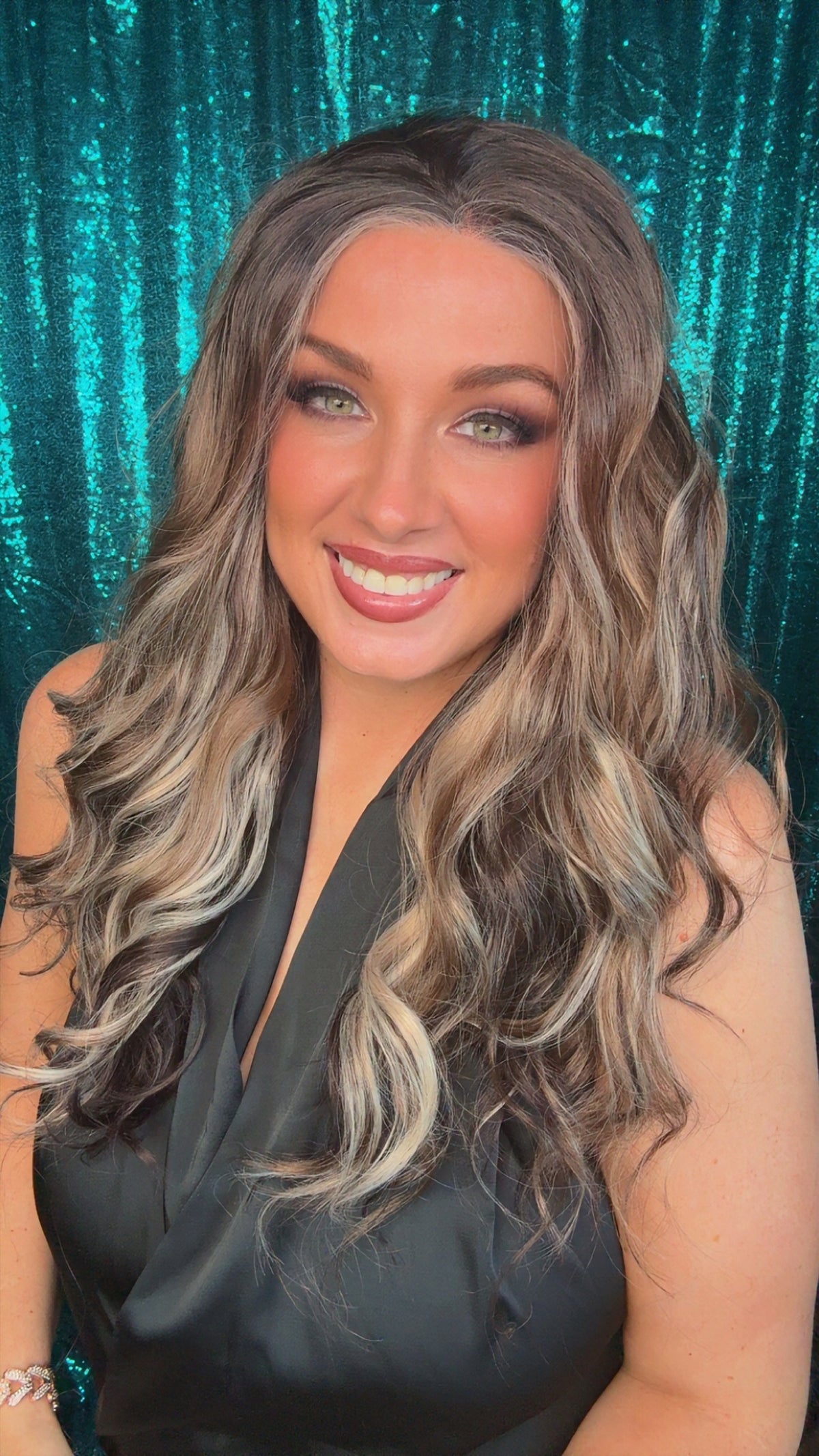 Demi Mocha Champagne | 13×4 Lace Front | 26
Inches | 130% Density | Standard