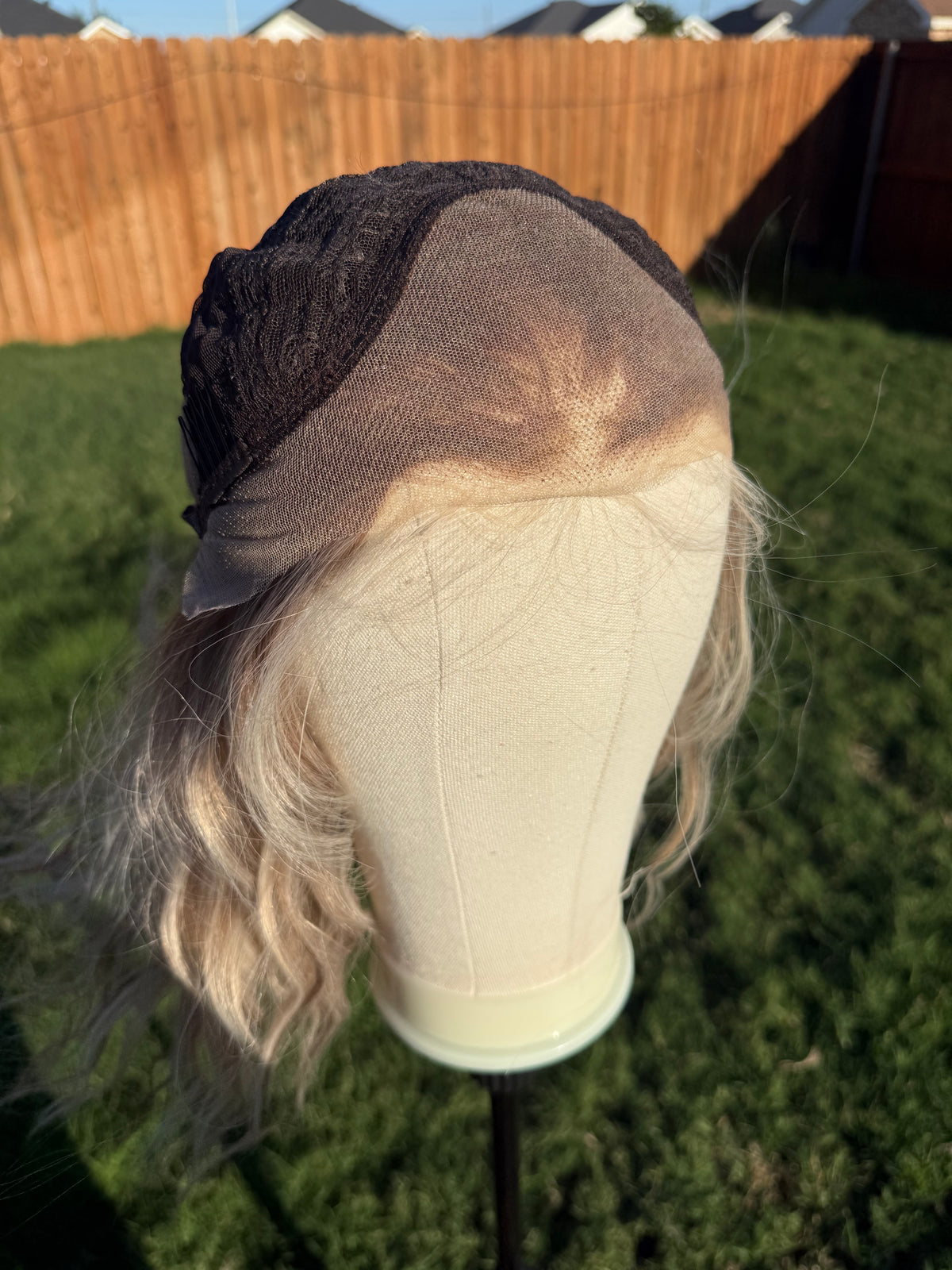 Holland Vanilla Linen | 13x4 Free Part | Lace Front | 24 Inches | 130% Density | Synthetic Futura Fiber | Large