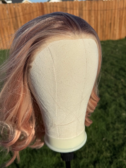 Robyn Strawberry Wine | 13×4 Free Part | Lace Front | 26 Inches | 130% Density | Synthetic
Futura Fiber| Large