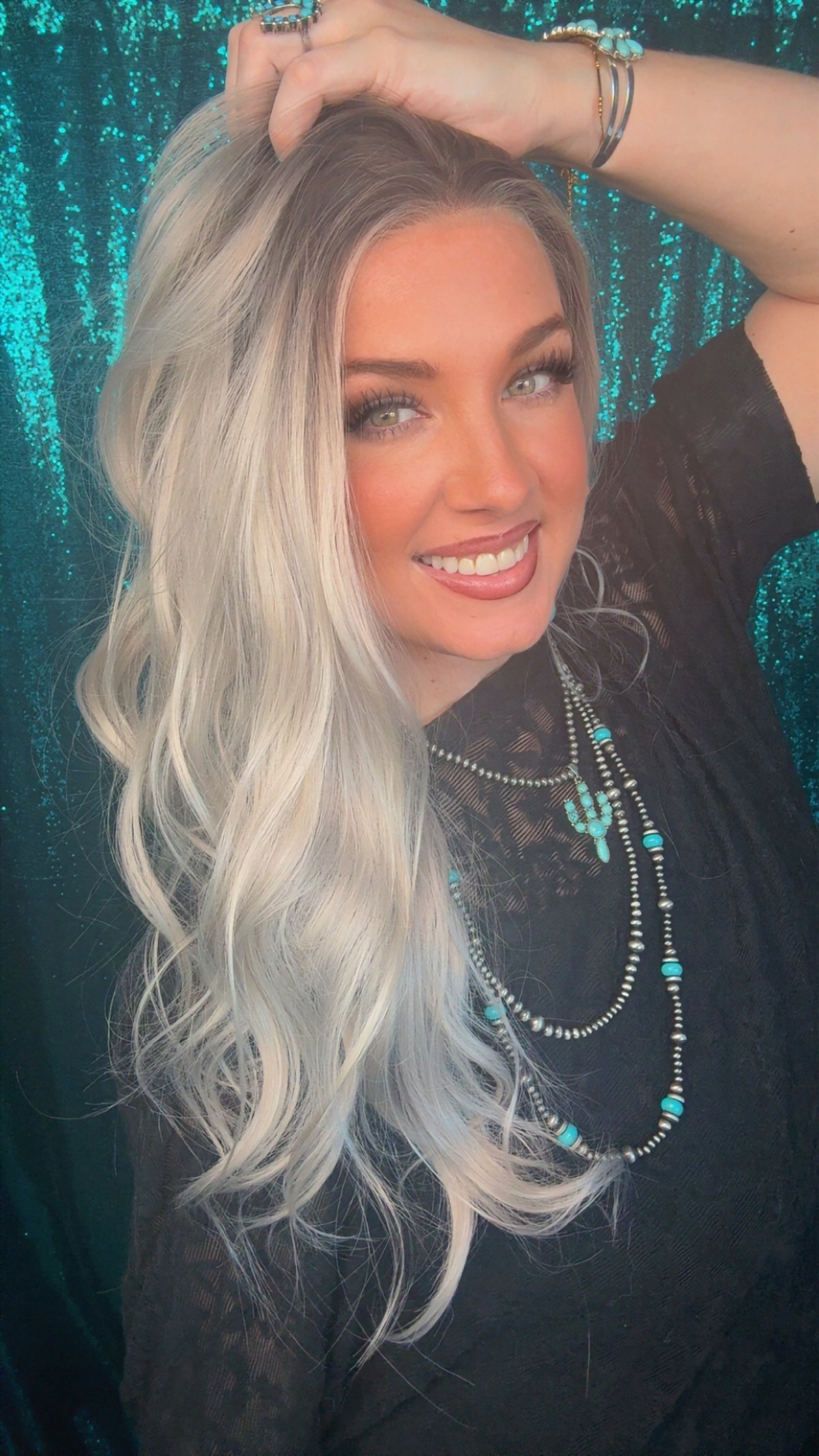 Farrah Silver Spur | 13×4 Free Part | Lace Front | 27 Inches | 130% Density | Synthetic
Futura Fiber | Standard