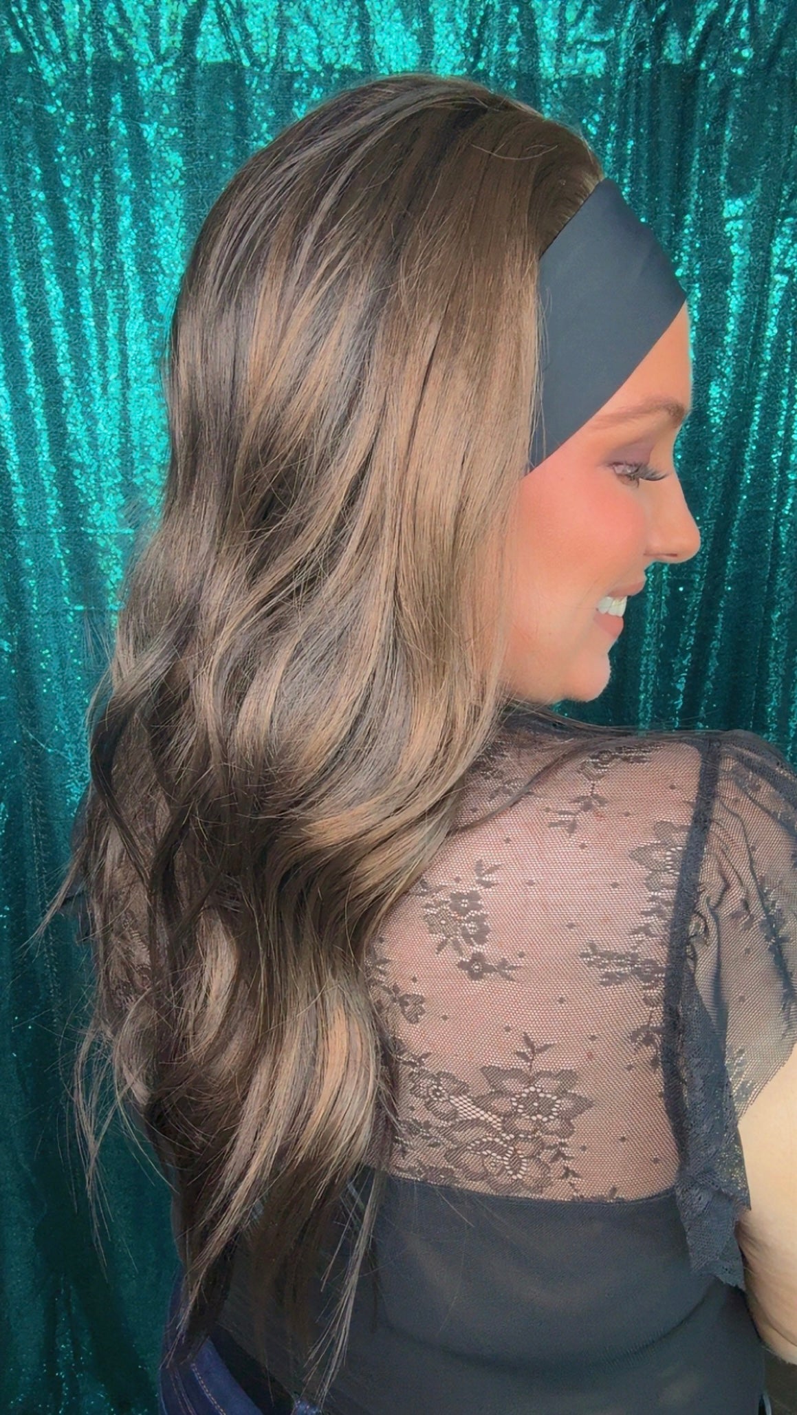 Collins Head Band Wig | 26 inches