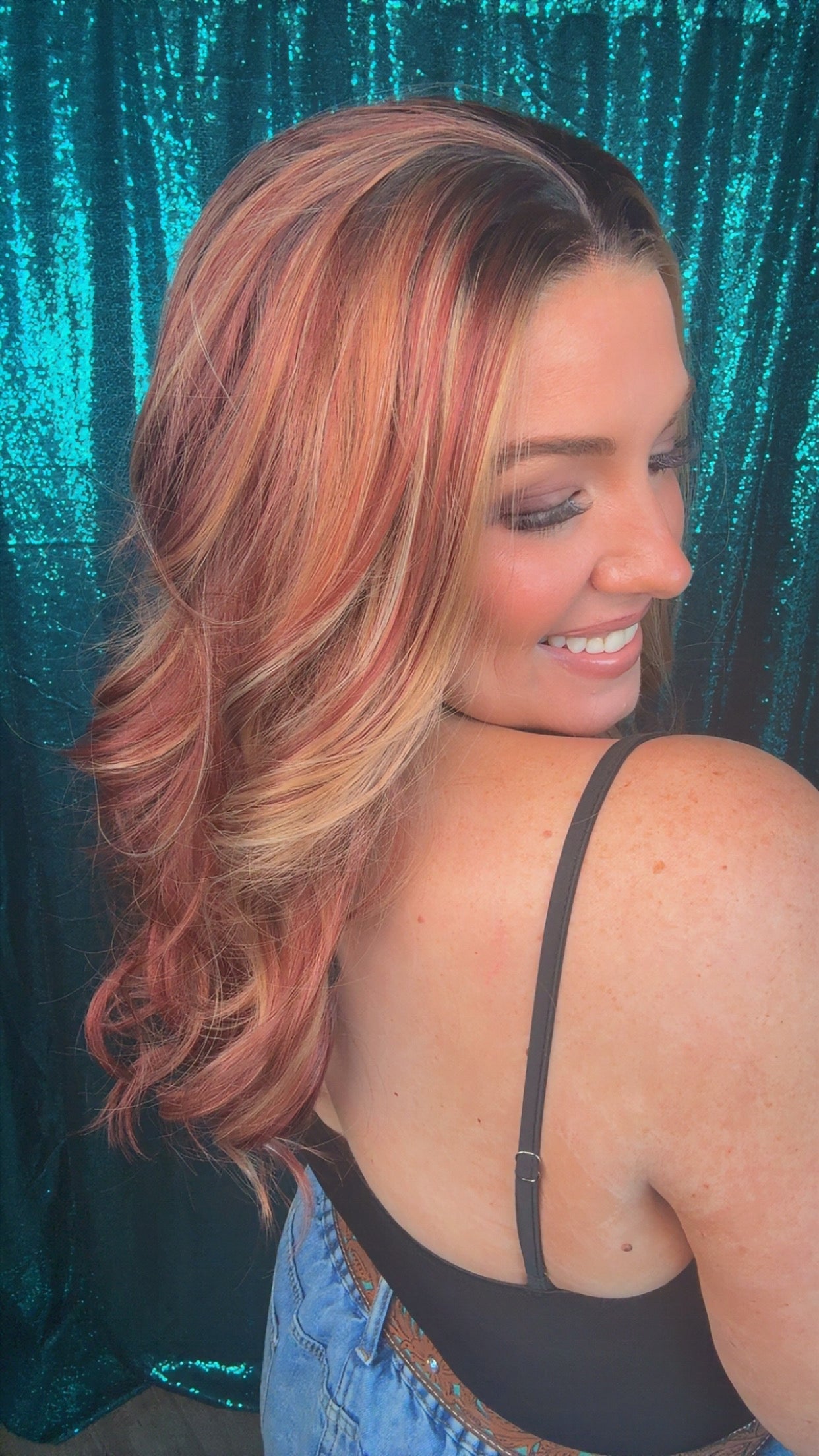 Monroe Autumn Mesa
13x4 Lace Front Free Part |130 density, 22 inches Standard.