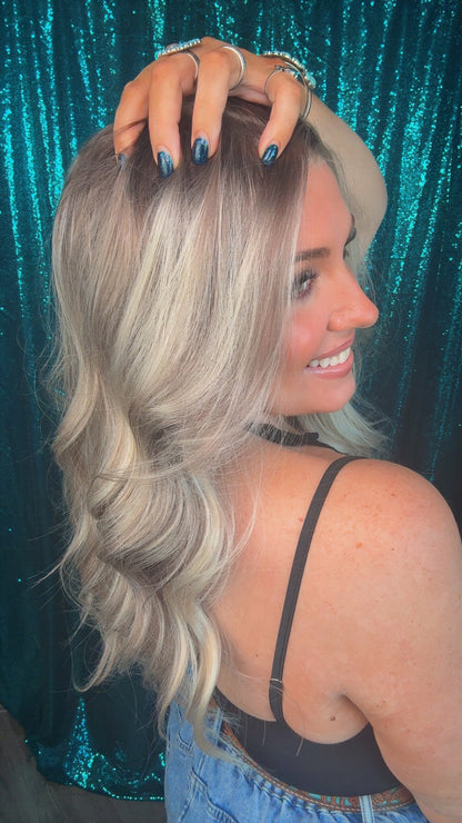 Willow Blonde Babe | 13 x 4 Lace Front | Free Part  | 24 in | 130 density | Standard