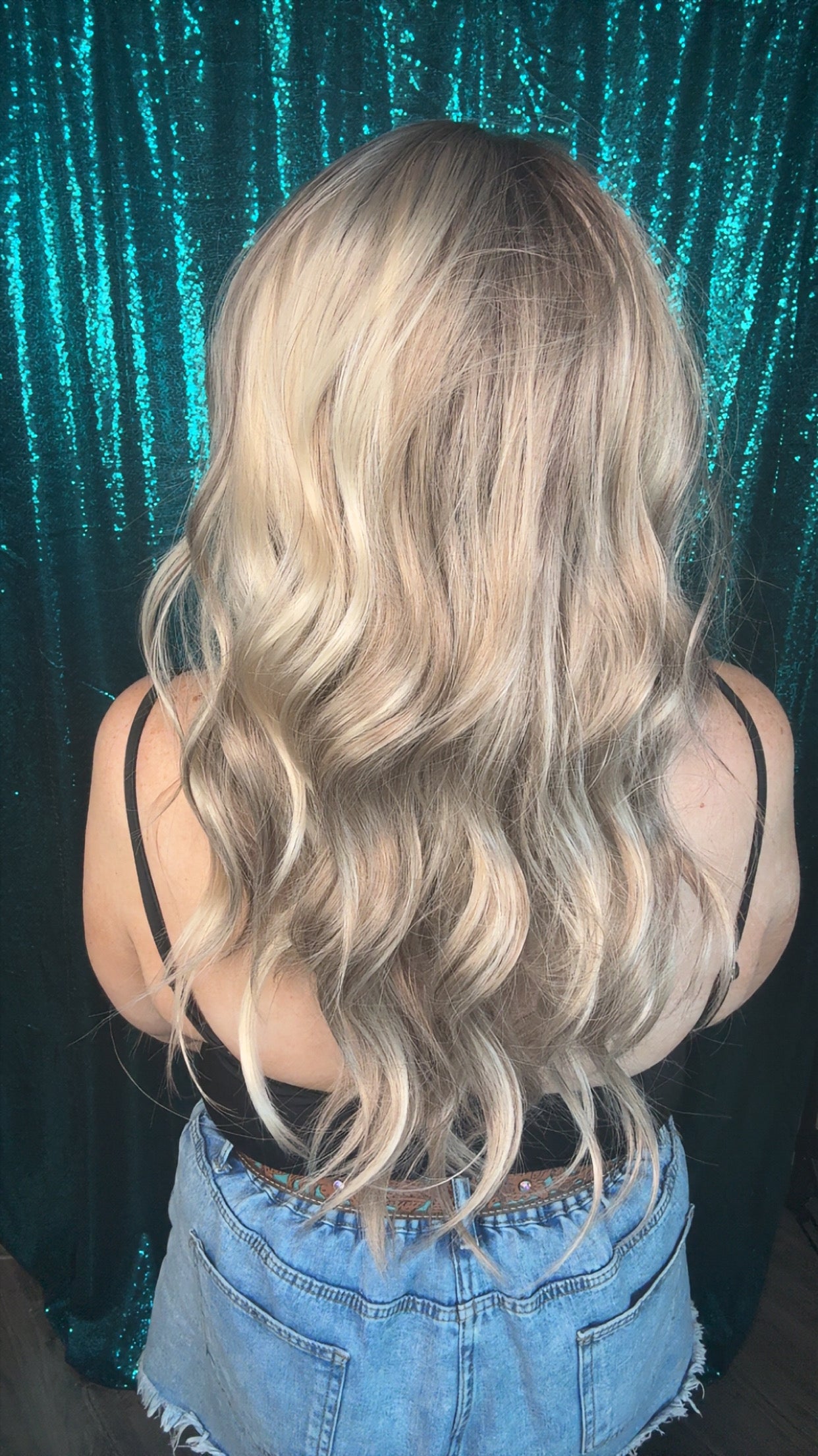 Willow Blonde Babe | 13 x 4 Lace Front | Free Part  | 24 in | 130 density | Standard