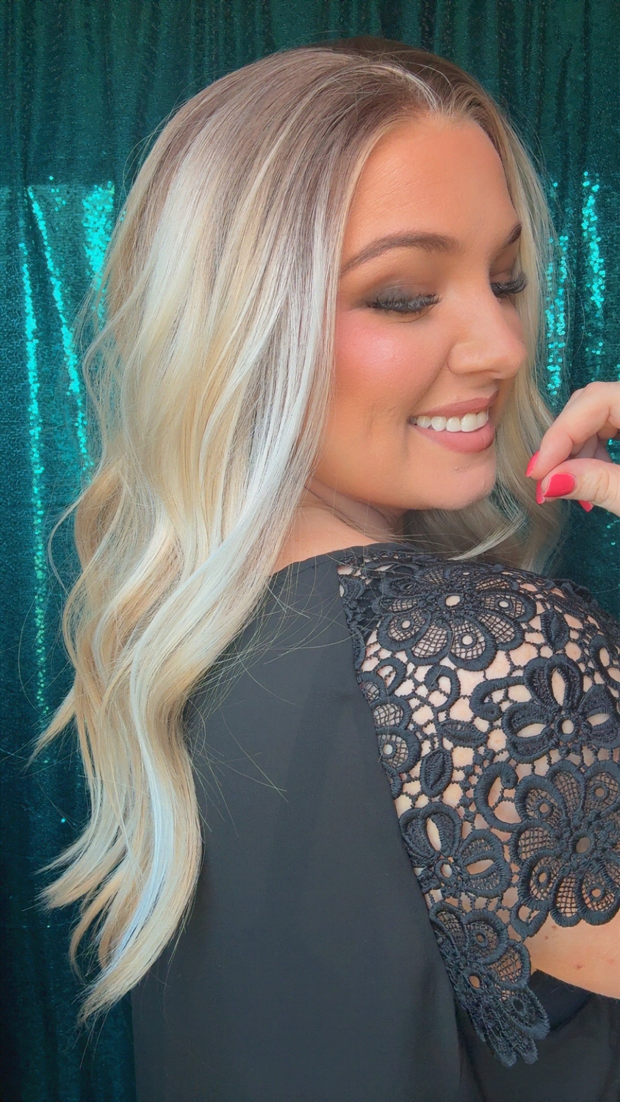 Everly Radiant Blonde Petite Size Synthetic Lace Front Wig 13x4