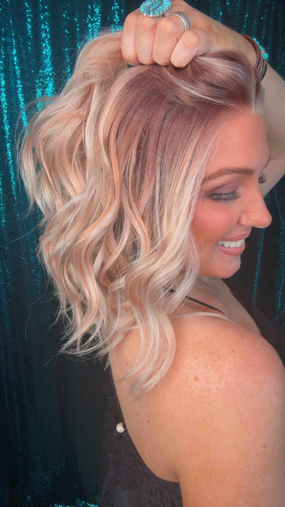Julie Peaches n Cream | 13x4 Lace Front | Free Part | 130 % density | 16 in | Large