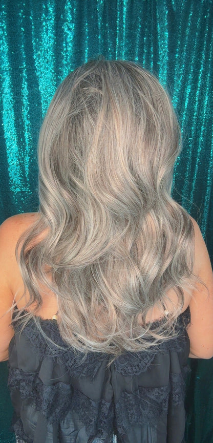 Isla Ivory Smoke |Lace: 13×4 Lace Front | Parting: Free Part | 22 inches
Density: 130% | Standard