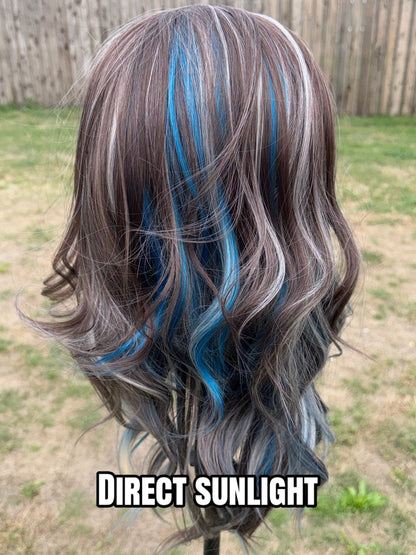 SAVAGE BLUEBONNET BREEZE MEDIUM 13x4 LACE FRONT Synthetic Wig