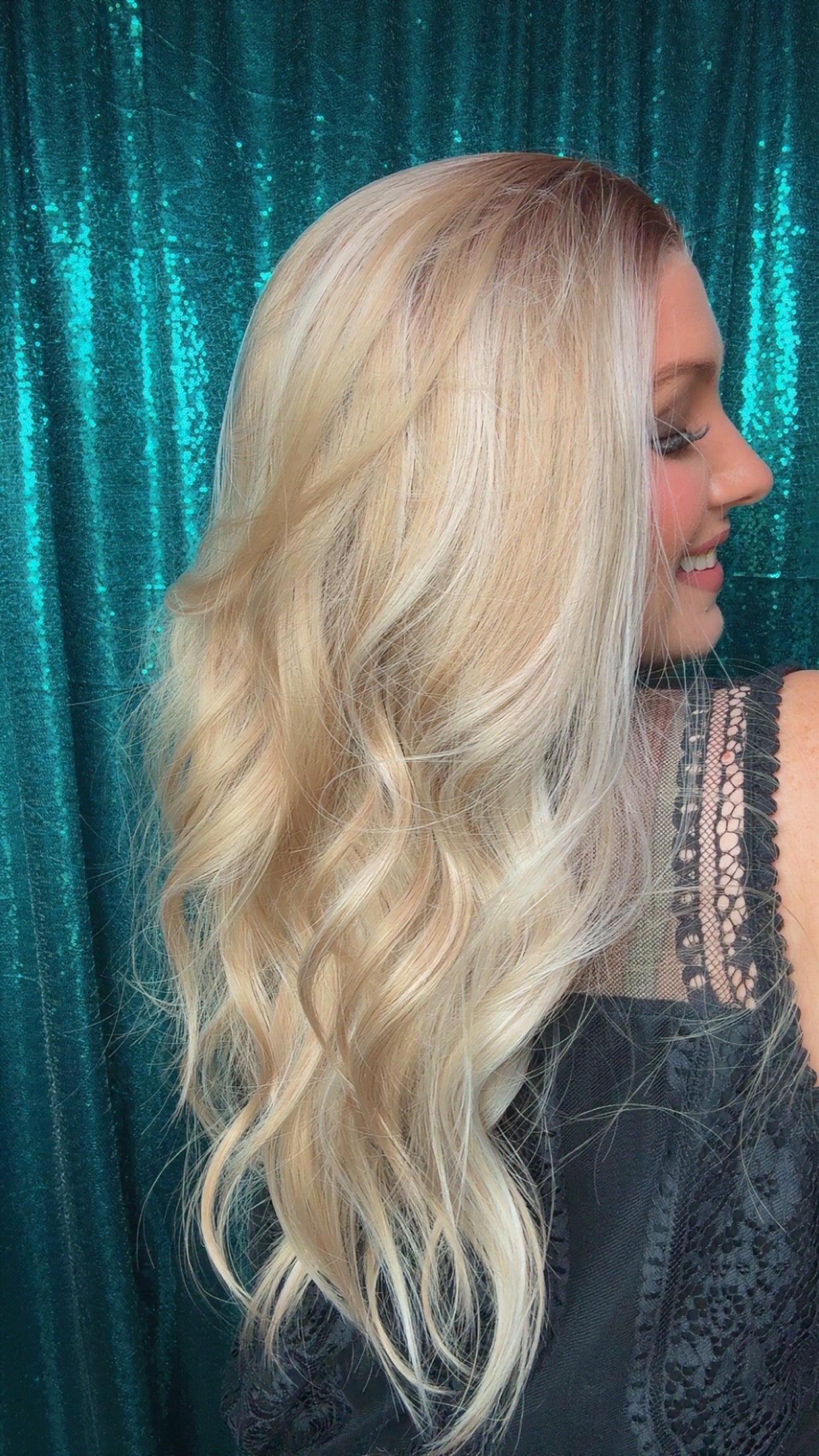 Delaney Buttercream Melt

25” | 13x4 Lace Front | Free Part | Medium Cap