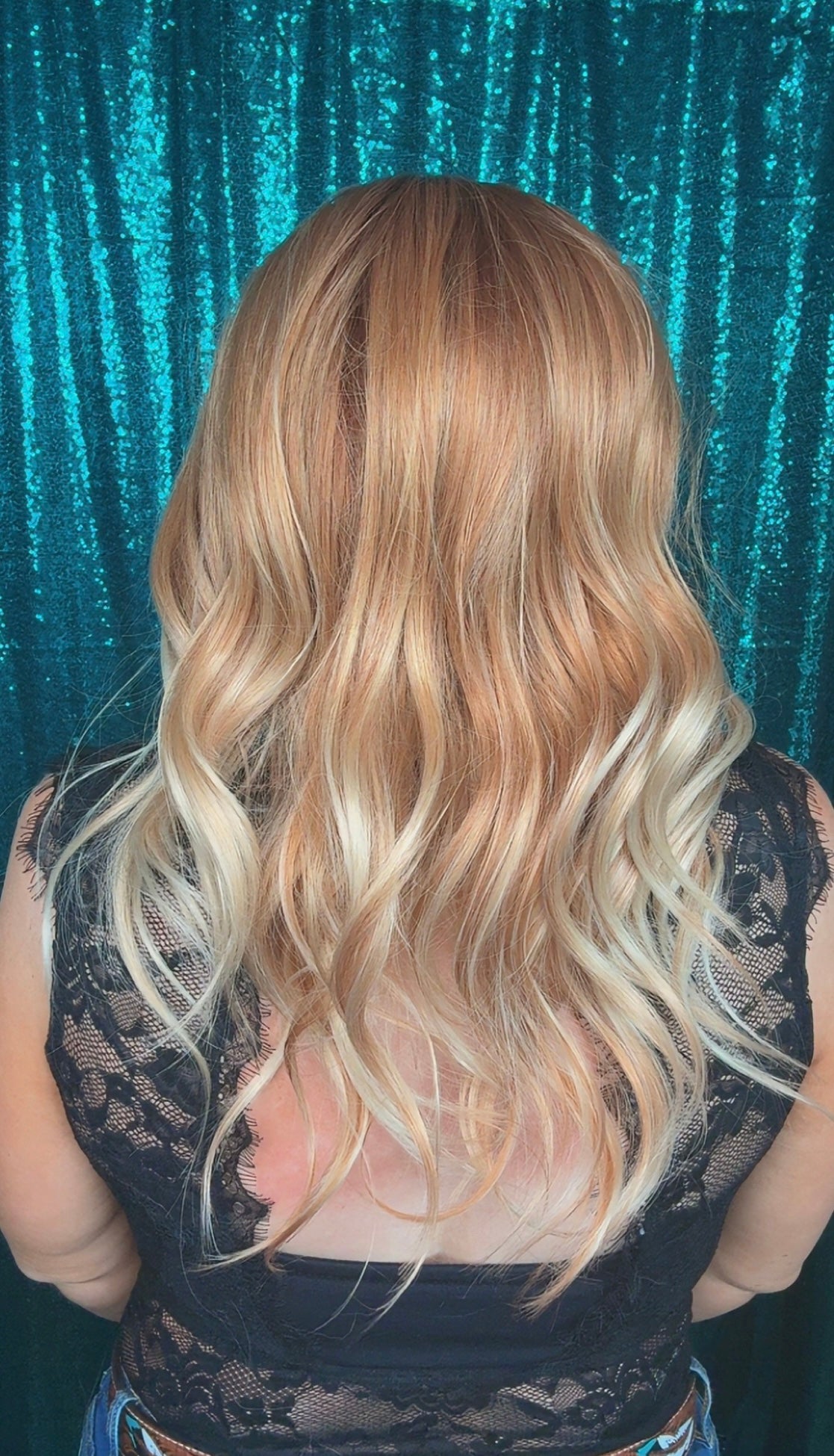 Whitney Bellini Blonde | 13x4 Free Part Lace Front | 22 inches | 130 % density | Standard