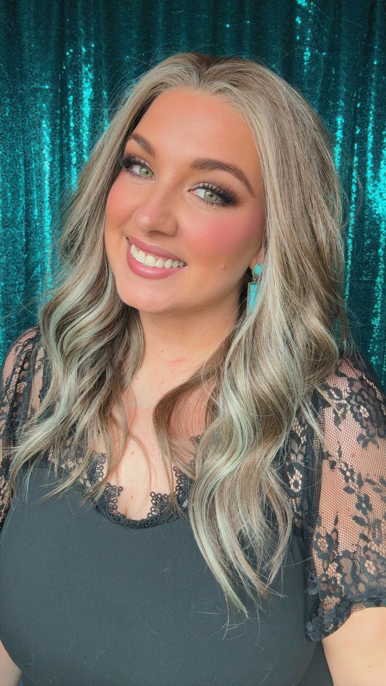 Sabrina Honey Luxe | Large| 13×4 Lace Wig| Free Part| 24 in