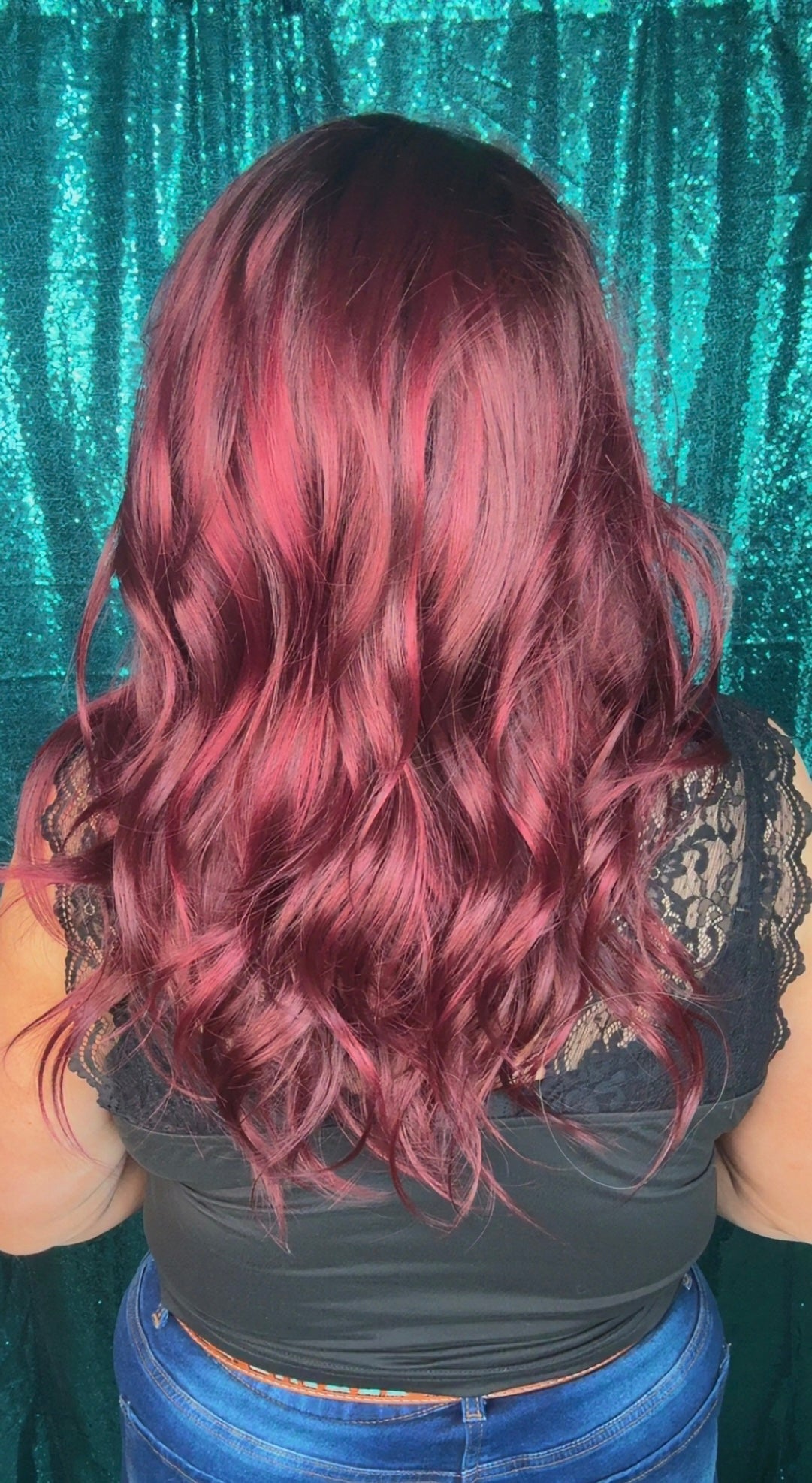 Kendall Crimson Crush | 13 x 4 | Free Part | Lace Front | 130 % density | 21 inches | Standard