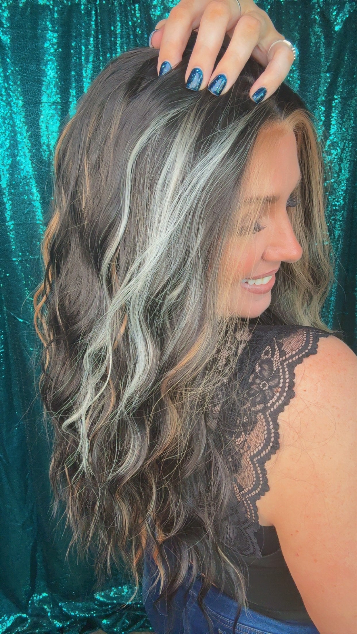 Maddie Moonlit Canyon | Lace Front | 13x4 Lace Front | Free Part | 26 in | 130 % density | Petite