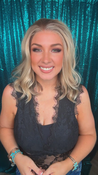 Daisy Sundance Honey | 13x4 Free Part Lace Front | 16 inches | 125 % density | Standard