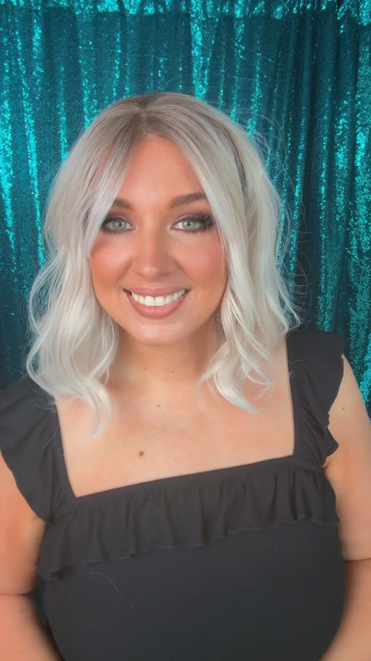 Alison Apricot Blonde | Standard | 13x4 Lace Front | 15 inches | 130% density|  Large